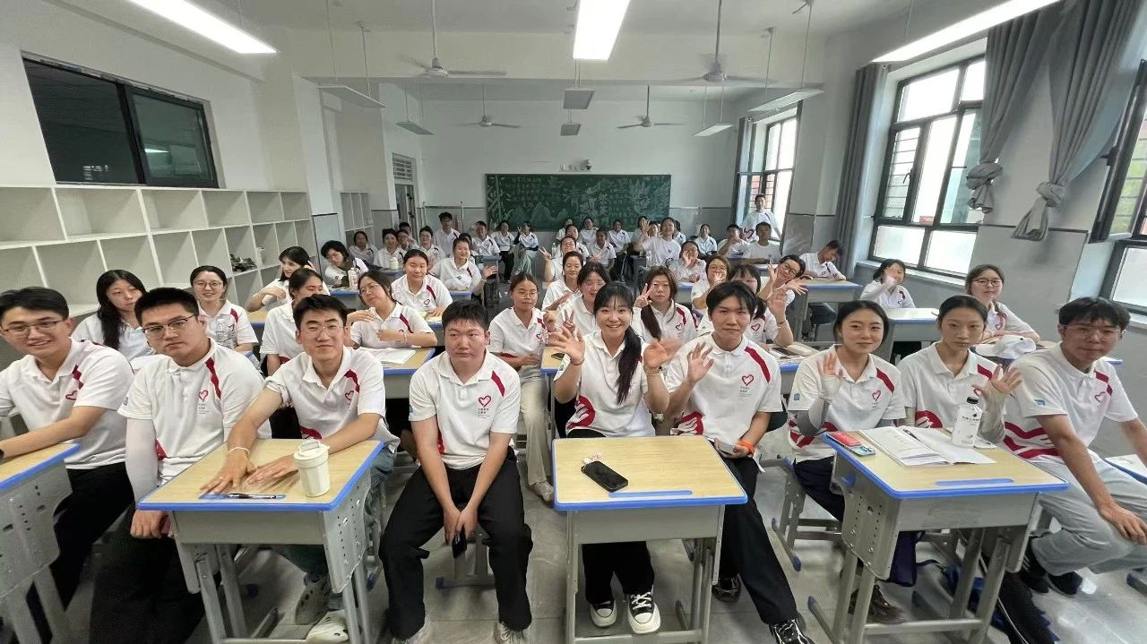 2CBF7